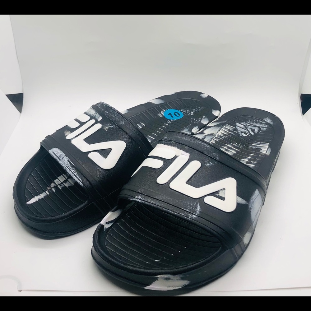 Fila Men’s Slippers Black Dirty White - Size 10, NEW + FREE SHIPPING 🔥